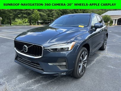 Used 2022 Volvo XC60 B5 Momentum w/ Advanced Package