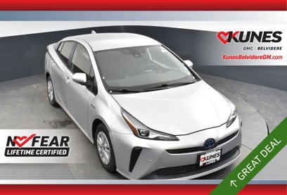 Used 2021 Toyota Prius LE