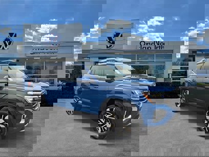New 2025 Volkswagen Atlas SE