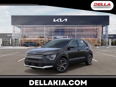 New 2025 Kia Niro EX