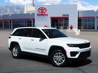 Used 2023 Jeep Grand Cherokee Altitude