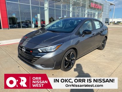 New 2025 Nissan Versa SR w/ Trunk Package