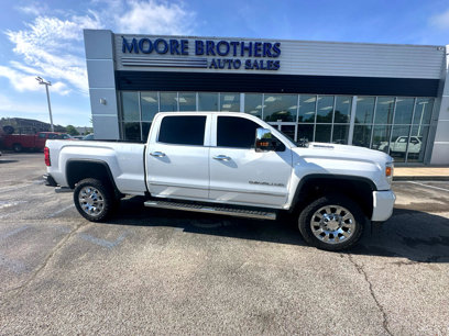 Used 2019 GMC Sierra 2500 Denali w/ Duramax Plus Package