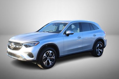 New 2025 Mercedes-Benz GLC 350e 4MATIC
