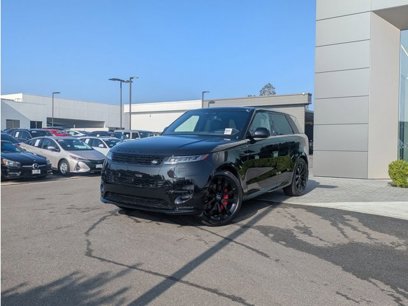 New 2025 Land Rover Range Rover Sport Dynamic SE