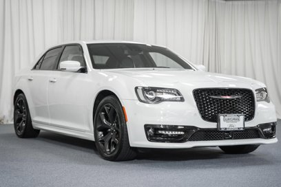Used 2022 Chrysler 300 S w/ Safetytec Plus Group