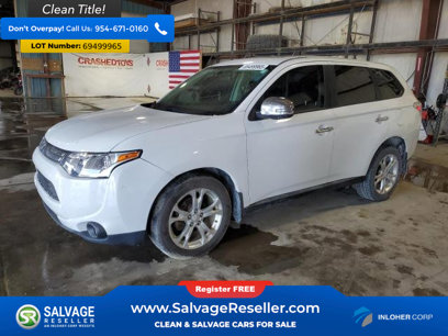 Used 2014 Mitsubishi Outlander SE