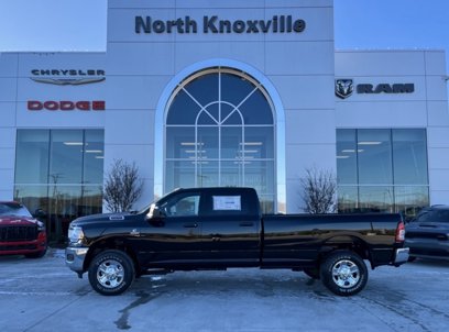 New 2024 RAM 2500 Tradesman w/ Chrome Appearance Group