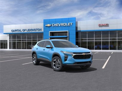 Used 2025 Chevrolet Trax LT w/ Driver Confidence Package