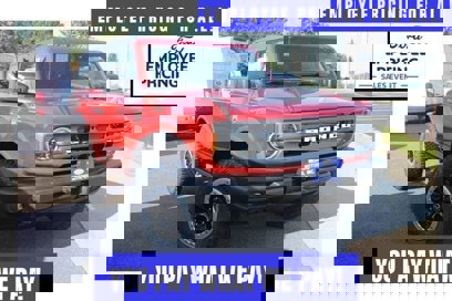 New 2024 Ford Bronco Big Bend w/ Sasquatch Package
