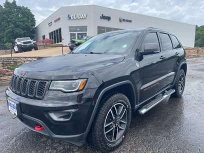 Used 2019 Jeep Grand Cherokee Trailhawk w/ Trailhawk Luxury Group