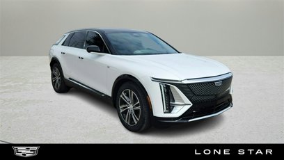 New 2025 Cadillac Lyriq Luxury