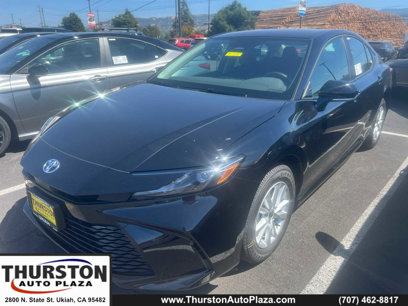 New 2025 Toyota Camry LE