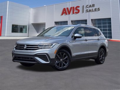 Used 2024 Volkswagen Tiguan SE