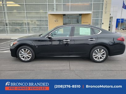 Used 2017 INFINITI Q70 3.7