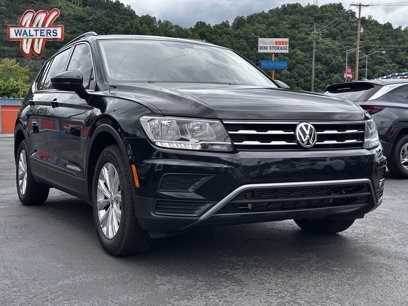 Used 2019 Volkswagen Tiguan SE w/ Panoramic Sunroof Package