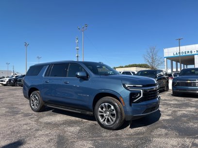 New 2025 Chevrolet Suburban LS