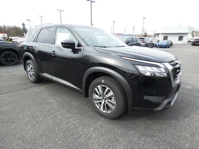 New 2025 Nissan Pathfinder SL