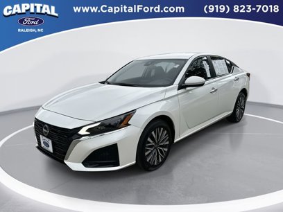 Used 2023 Nissan Altima 2.5 SV