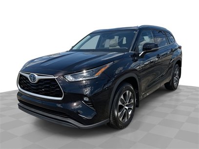 Used 2021 Toyota Highlander XLE