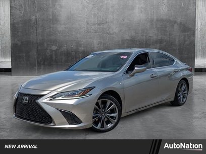 Used 2019 Lexus ES 350 F Sport w/ Accessory Package 2