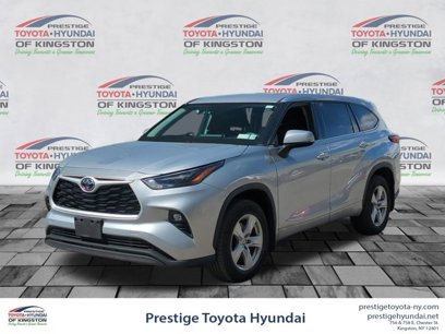 Certified 2022 Toyota Highlander LE