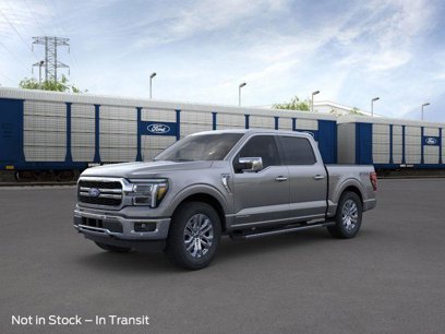 New 2025 Ford F150 Lariat w/ Equipment Group 501A Mid
