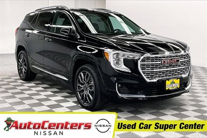 Used 2023 GMC Terrain Denali