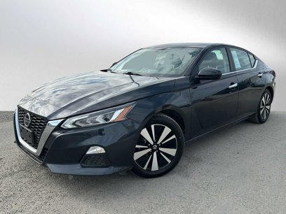 Used 2022 Nissan Altima 2.5 SV