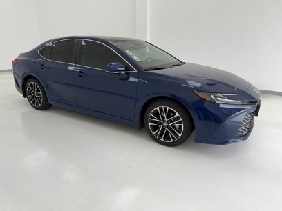 New 2025 Toyota Camry XLE w/ Premium Package