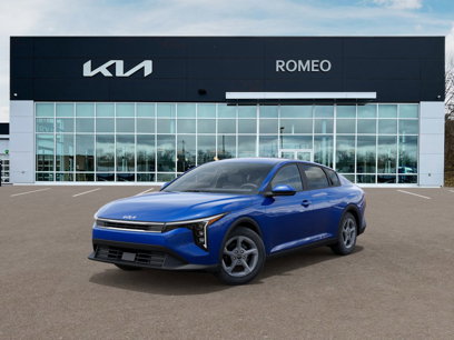 New 2025 Kia K4 LXS