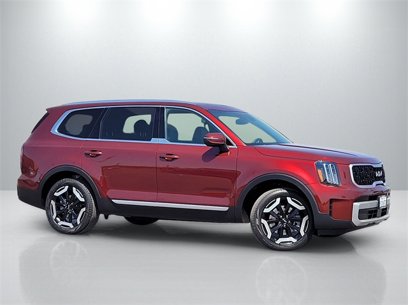 Used 2023 Kia Telluride EX w/ EX Captain's Chair Package