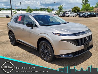 Certified 2025 Nissan Murano Platinum w/ Cargo Package