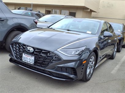 Certified 2022 Hyundai Sonata SEL w/ Convenience Package