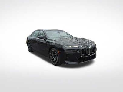 New 2025 BMW 760i xDrive w/ Executive Package
