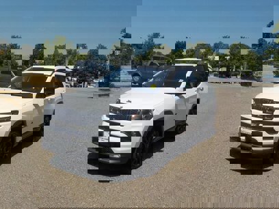 New 2025 Jeep Compass Latitude w/ Altitude Special Edition