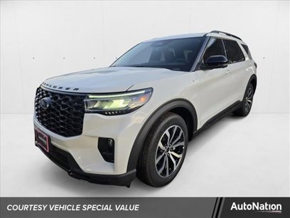 New 2025 Ford Explorer ST-Line w/ Premium Package