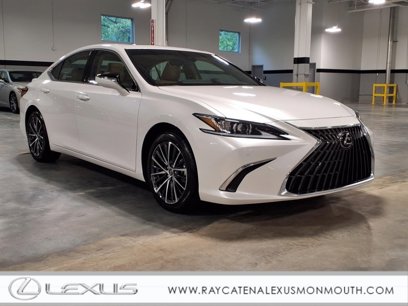 New 2025 Lexus ES 300h w/ Premium Package