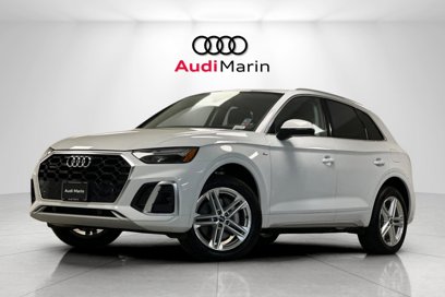 Used 2024 Audi Q5 e Premium w/ Convenience Package