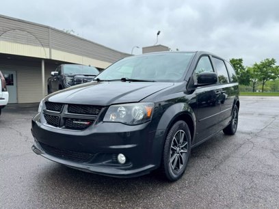 Used 2015 Dodge Grand Caravan SXT w/ Blacktop Package
