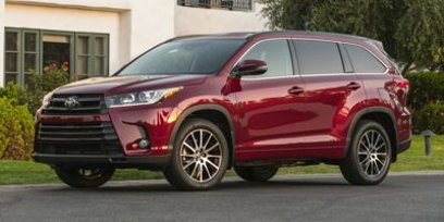 Used 2017 Toyota Highlander SE