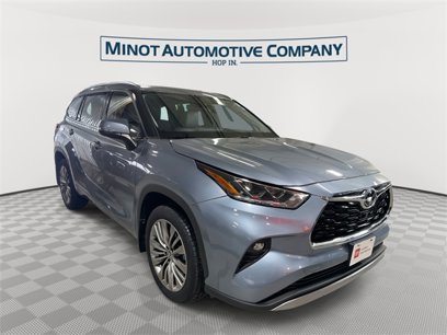 Used 2021 Toyota Highlander Platinum