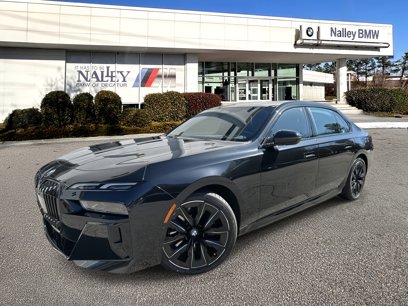 Certified 2024 BMW i7 xDrive60 w/ Premium Package 2