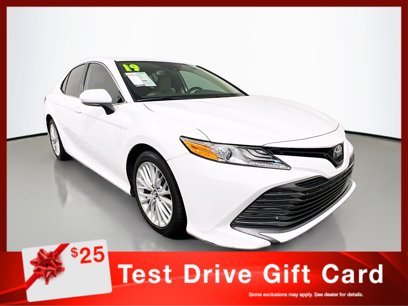 Used 2019 Toyota Camry XLE