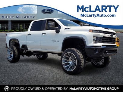 Used 2024 Chevrolet Silverado 2500 Custom w/ Custom Convenience Package