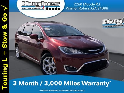 Used 2019 Chrysler Pacifica Touring-L w/ Tire & Wheel Group