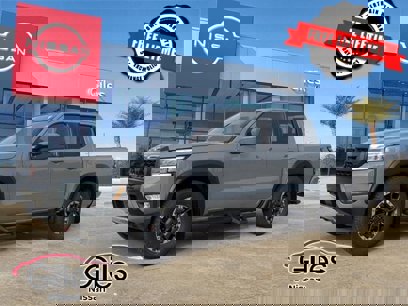 New 2025 Nissan Frontier Pro-X w/ Tow Package