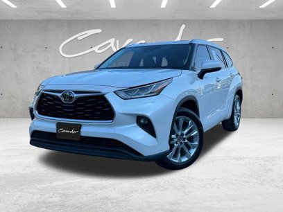 Used 2022 Toyota Highlander Limited