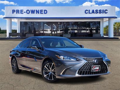 Used 2023 Lexus ES 300h w/ Premium Package