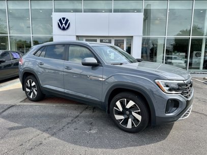 Used 2025 Volkswagen Atlas Cross Sport SE